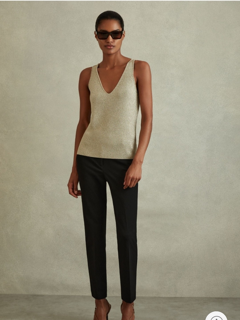 Reiss Joanne Slim Straight-Leg Trousers in Black Size 12